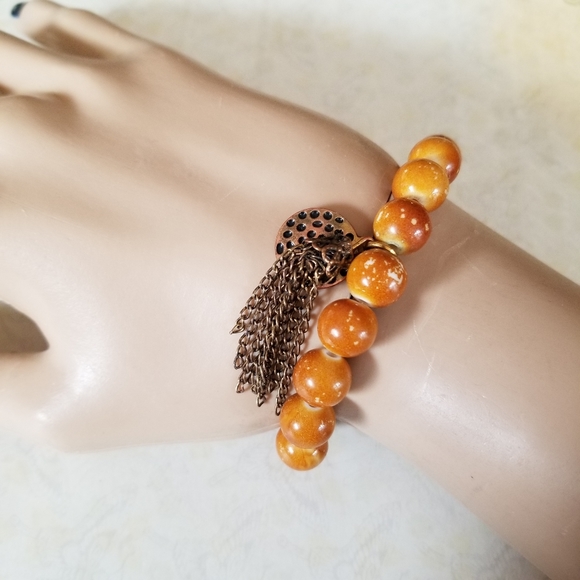 Hand Crafted Boho Beaded Gold Tone Charm Stretch Bracelet - Picture 8 of 16